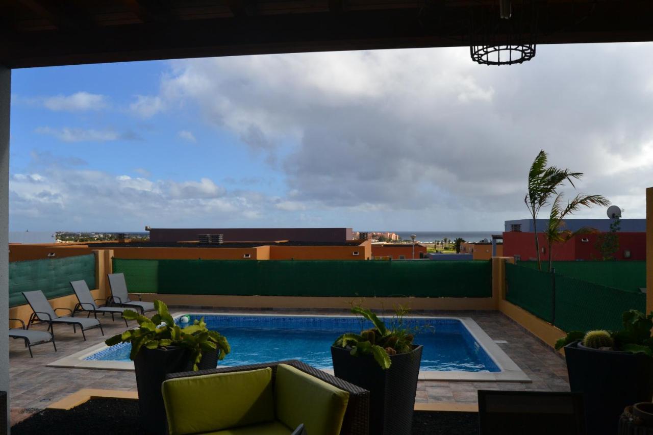 Golf Las Salinas Villa Carlotta With Private Heated Pool With Additional Cost Caleta De Fuste Buitenkant foto