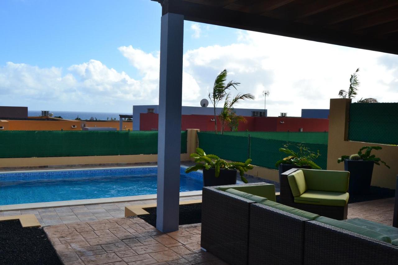 Golf Las Salinas Villa Carlotta With Private Heated Pool With Additional Cost Caleta De Fuste Buitenkant foto