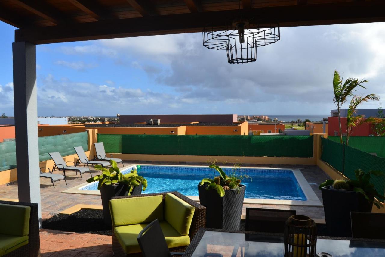 Golf Las Salinas Villa Carlotta With Private Heated Pool With Additional Cost Caleta De Fuste Buitenkant foto
